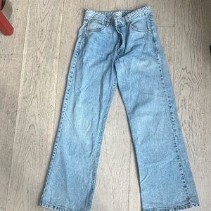 The Drop Light Wash Jeans